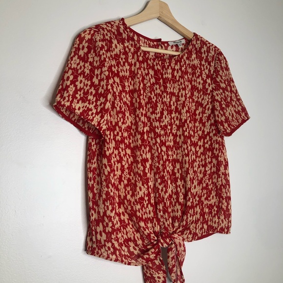 Madewell Crinkle Button Back Tie Tee in Full Bloom - Picture 3 of 7